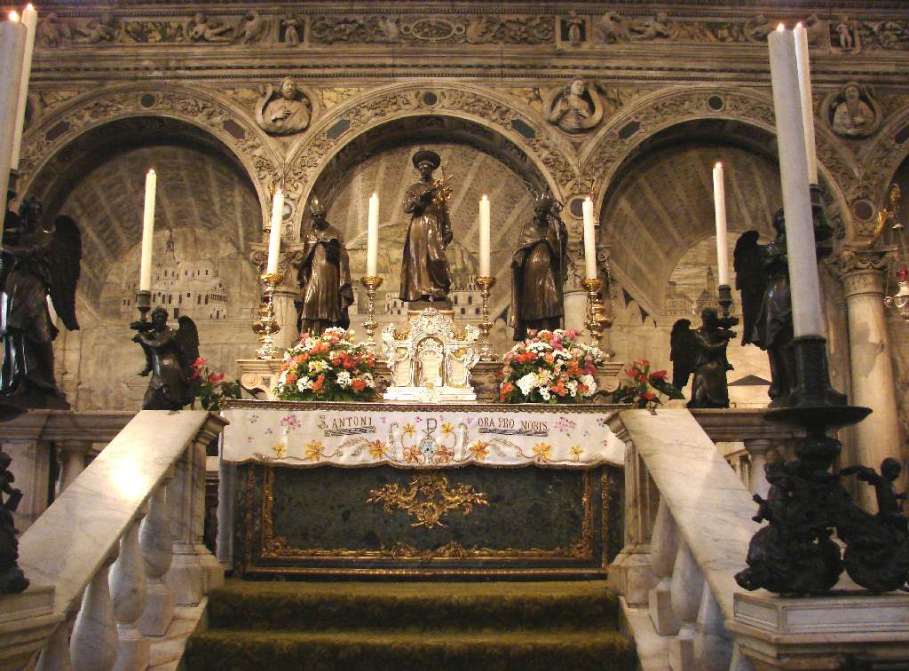 tomb of Saint Anthony of Padua